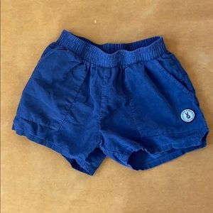 Tiny Whales cord short.